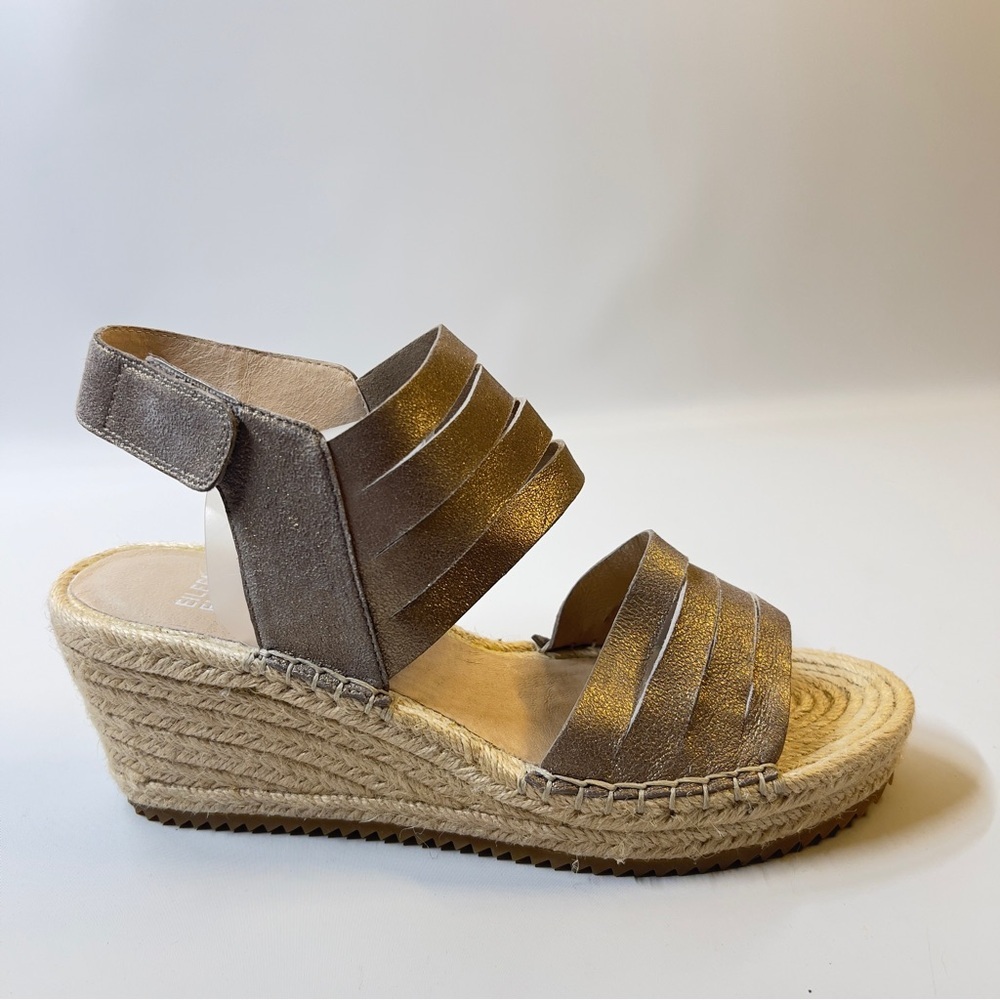 EILEEN FISHER Women’s size 8 Strappy Beige Gold Wedge Sandal Open Toe